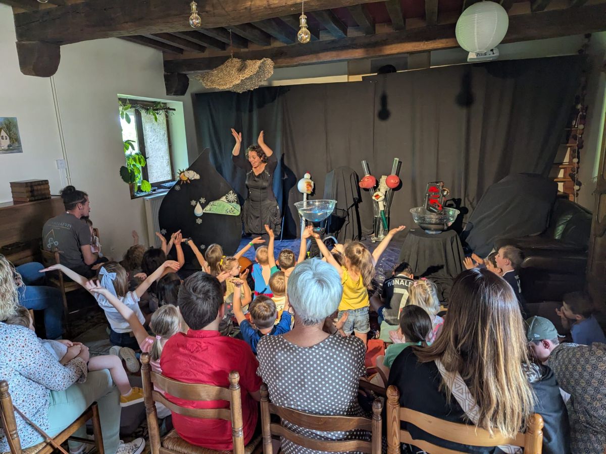 Farinella – Spectacle pour les enfants de 0 à 7 ans 